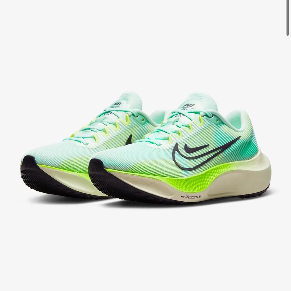 Nike Zoom Fly 5